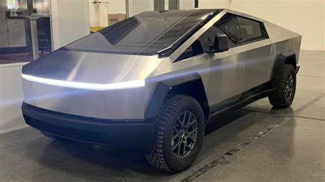 metal box car futuristic|Tesla Cybertruck's Ultra.